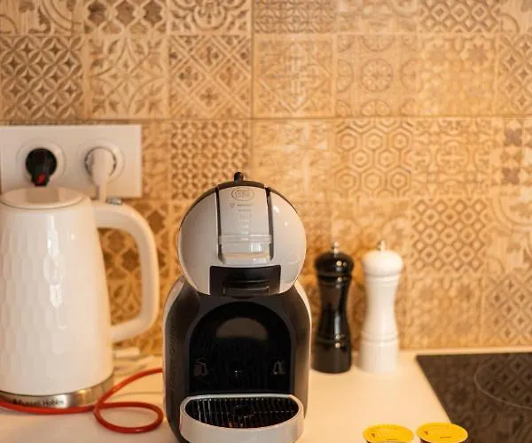 Rozana 21 פוזנן